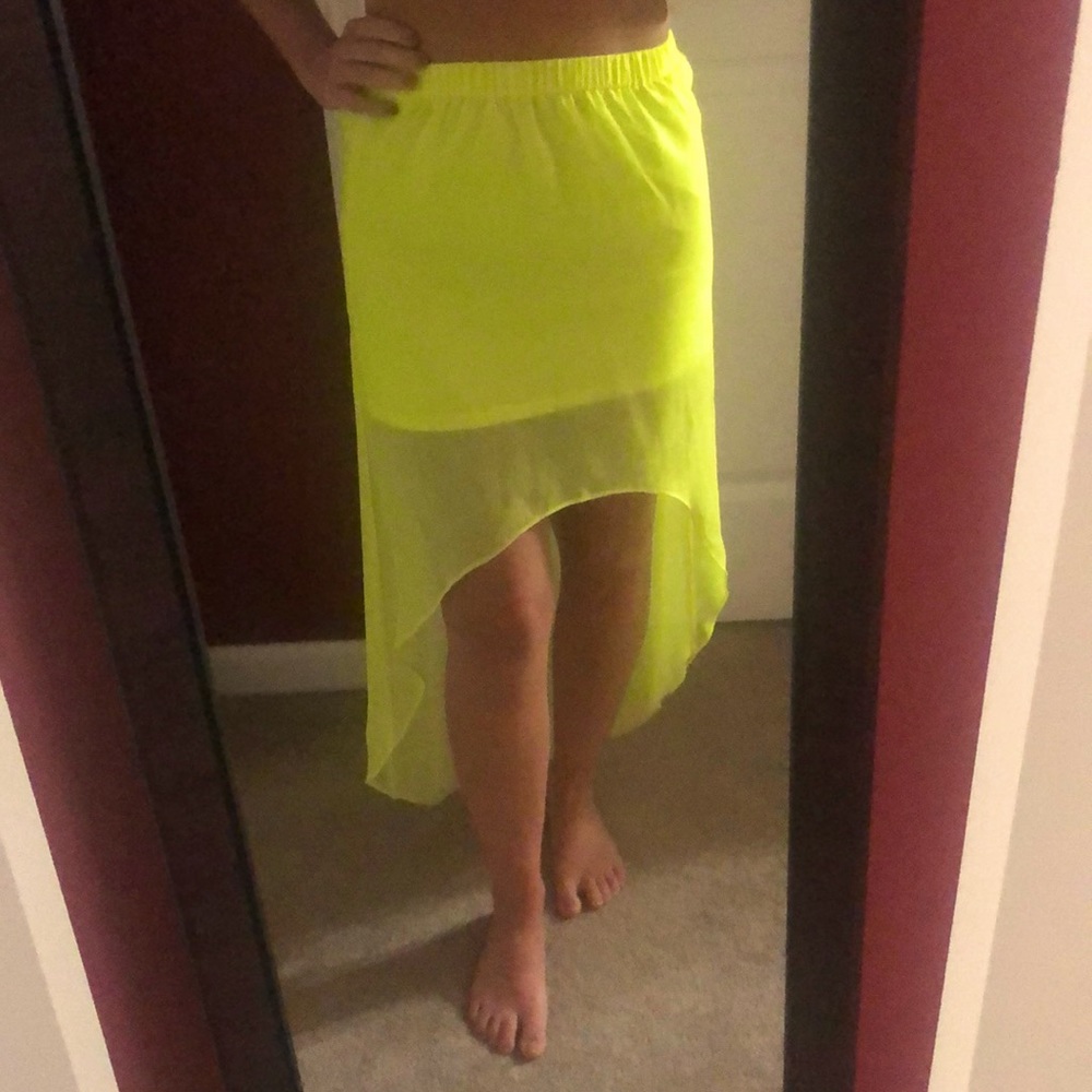Express High-Low Neon Yellow skirt.